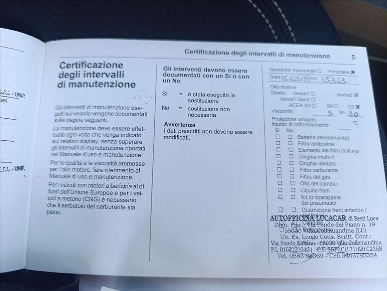 Opel Astra 1,4 Turbo Navi Kamera Tempomat - fotka 34 z 37