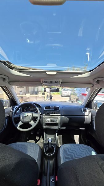 Škoda Roomster 1.4 16V STYLE ZADÁNO - fotka 16 z 37