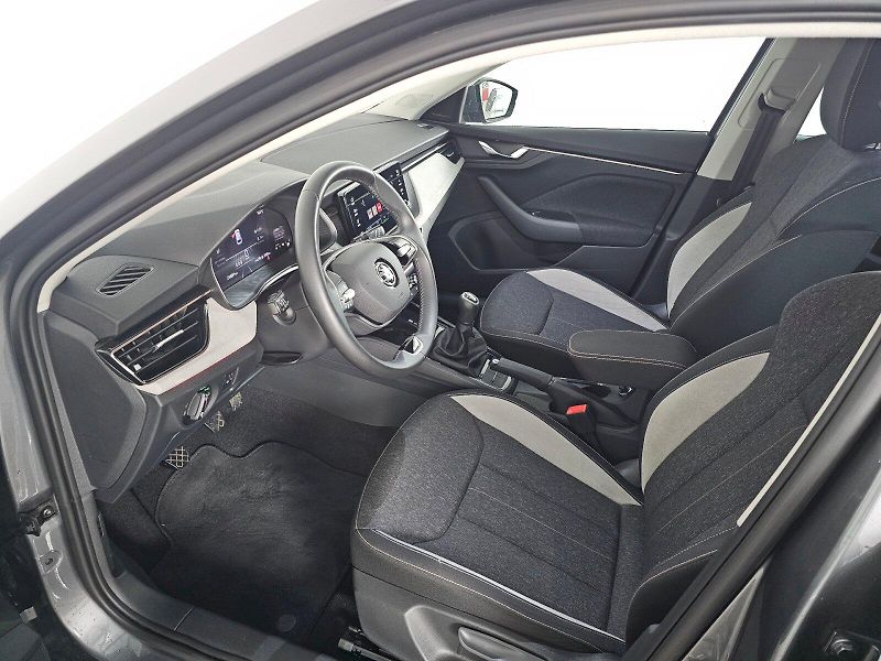 Škoda Scala (2024) 1.0TSi 85kw SELECTION - fotka 6 z 29
