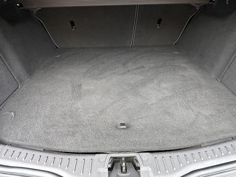 Ford Focus (2013) KOMBI 1.0/92kW * 2.Maj.  - fotka 28 z 34