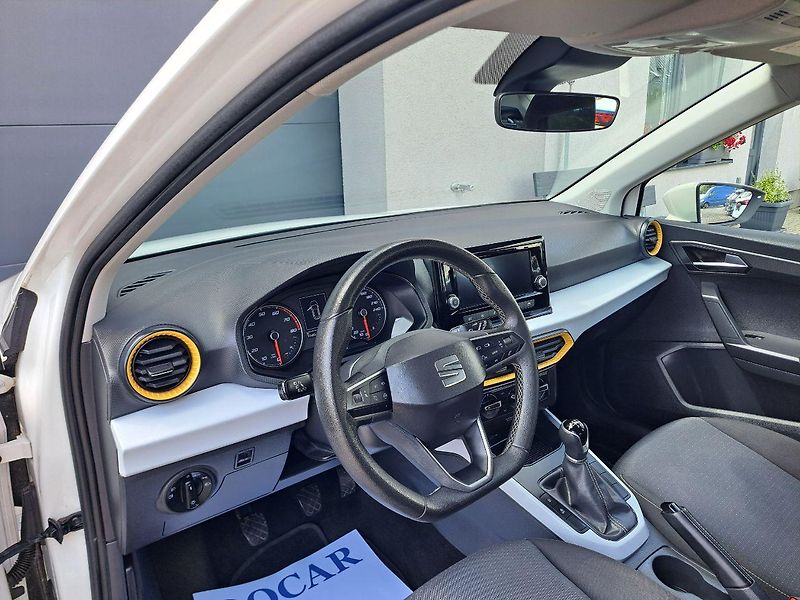 Seat Arona (2022) 1.0 TGI STYLE, ZÁRUKA - fotka 15 z 30