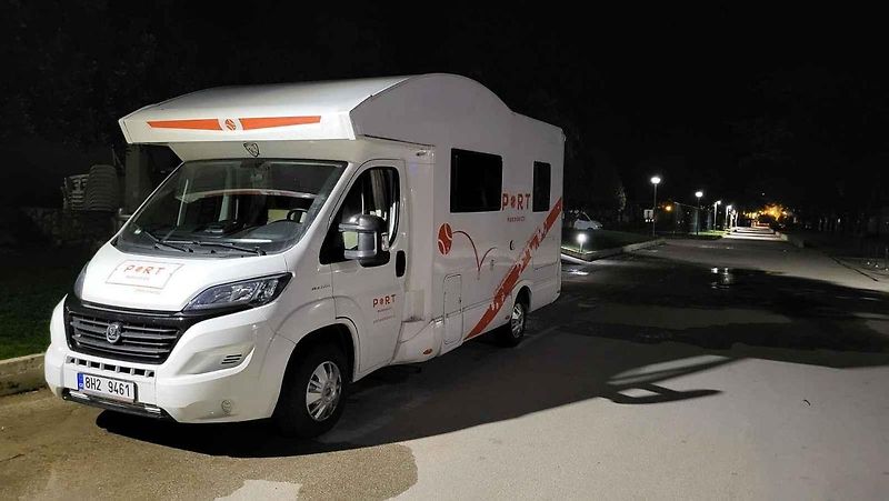 Na Jadran obytňákem. Reportéři Deníku vyrazili takto k moři do Chorvatska poprvé. A hned 1 200 kilometrů z Hradce Králově do Omiše v Dalmácii.