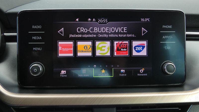 Škoda Scala 1.0 TSI Style - fotka 14 z 23