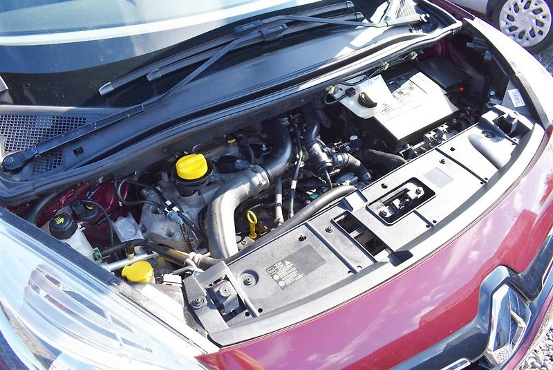 Renault Scénic 1,2 Tce PARIS,NAV,TZ,AKCE! - fotka 17 z 17