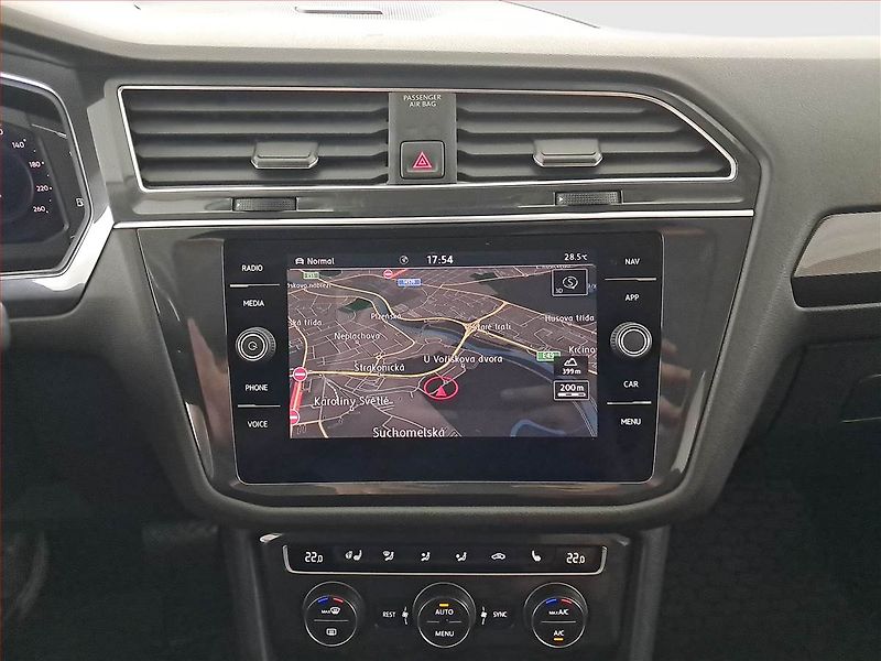 Volkswagen Tiguan Allspace (2019) 2.0 TDI - fotka 12 z 17