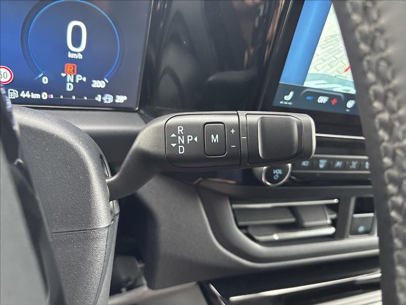 Ford Tourneo Custom 2,0 125kW Titanium X AWD L2 - fotka 43 z 48