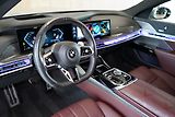 BMW Řada 7 740d xDrive, M-Paket Pro, B&W - náhled 16