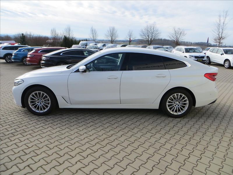 BMW Řada 6 3,0 640i 245kW xDrive AT GT - fotka 4 z 32