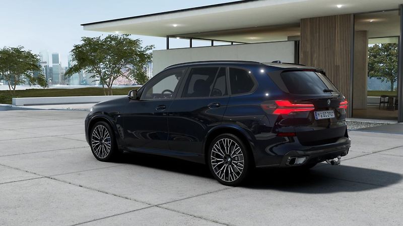 BMW X5 xDrive30d - fotka 3 z 14