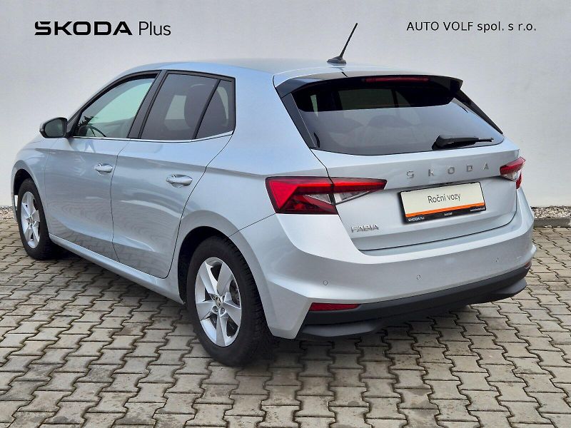 Škoda Fabia (2024) Top Selection 1.0 TSI 85 kW 6° - fotka 8 z 32