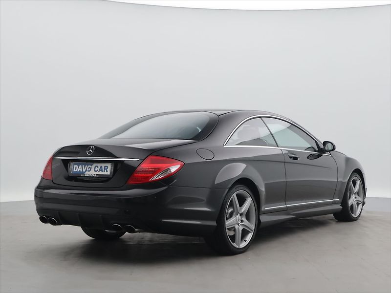 Mercedes-Benz CL 5,5 500 285kW 4Matic - fotka 7 z 28