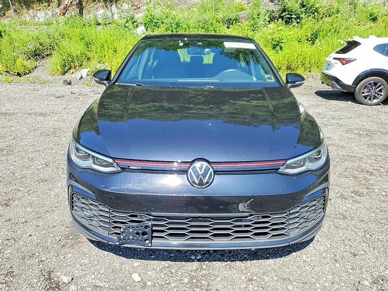 Volkswagen Golf (2023) GTI S - fotka 5 z 11