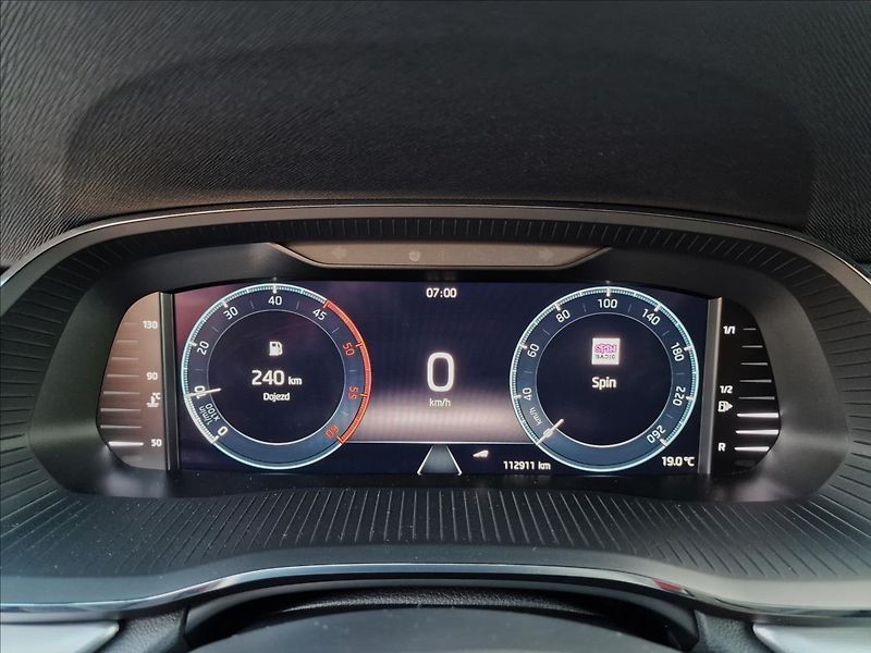 Škoda Octavia 2.0TDI 110kW Style Combi,1Maj - fotka 22 z 50