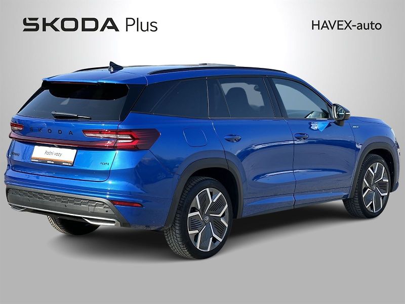 Škoda Kodiaq (2025) 2.0 TDI 4x4 DSG Sportline - fotka 2 z 38