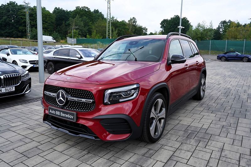 Mercedes-Benz GLB 200d 4Matic/AMG/AT/150 PS/Led - fotka 2 z 41