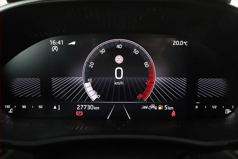 Škoda Fabia (2025) 1.0 TSI, MonteCarlo, FullLed - fotka 8 z 15
