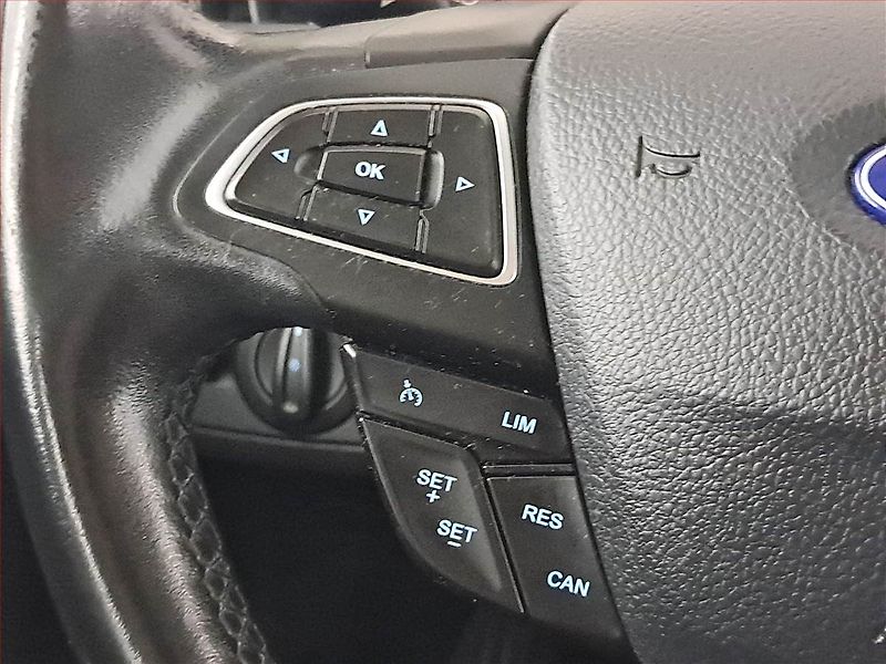 Ford Grand C-MAX (2017) 1.5 TDCi, Automat, Navi - fotka 18 z 19