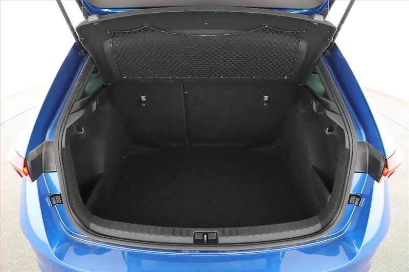 Škoda Scala (2026) 1.0 TSI, MONTE CARLO, AUTOMAT - fotka 19 z 20
