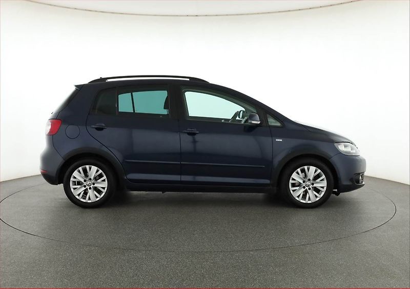 Volkswagen Golf Plus (2013) 1.6 TDI, Park. senzory - fotka 6 z 16