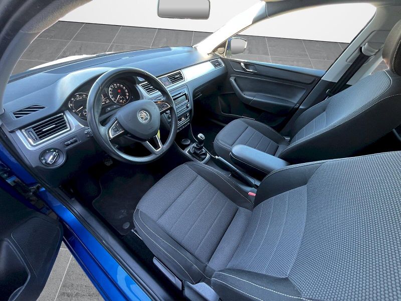 Škoda Rapid (2014) Spb.1.2 TSI 77kW Elegance Plus - fotka 5 z 31