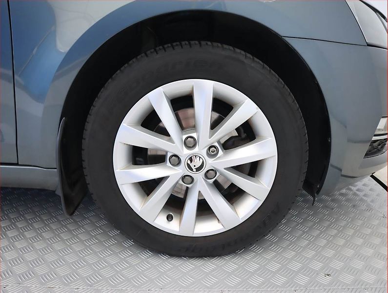 Škoda Octavia (2019) Style 1.6 TDI, Automat - fotka 15 z 20