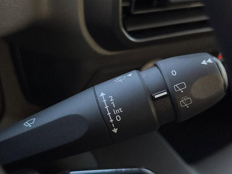 Peugeot Rifter (2019) ACTIVE 1.2 PureTech 81kW, ČR, - fotka 14 z 24
