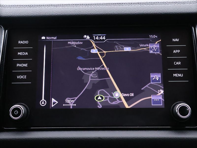 Škoda Kodiaq 2,0 TDI DSG 4x4 L&K DPH CZ 1Ma - fotka 26 z 39