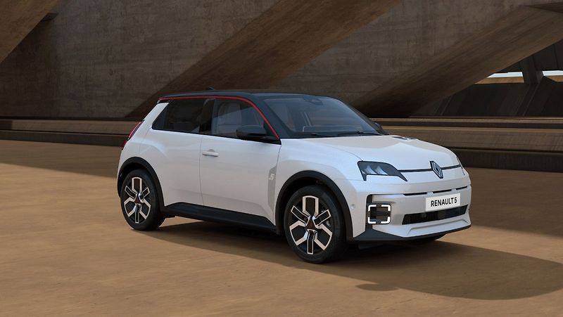Renault 5 E-TECH (2026) Techno 150k comfort range - fotka 2 z 9