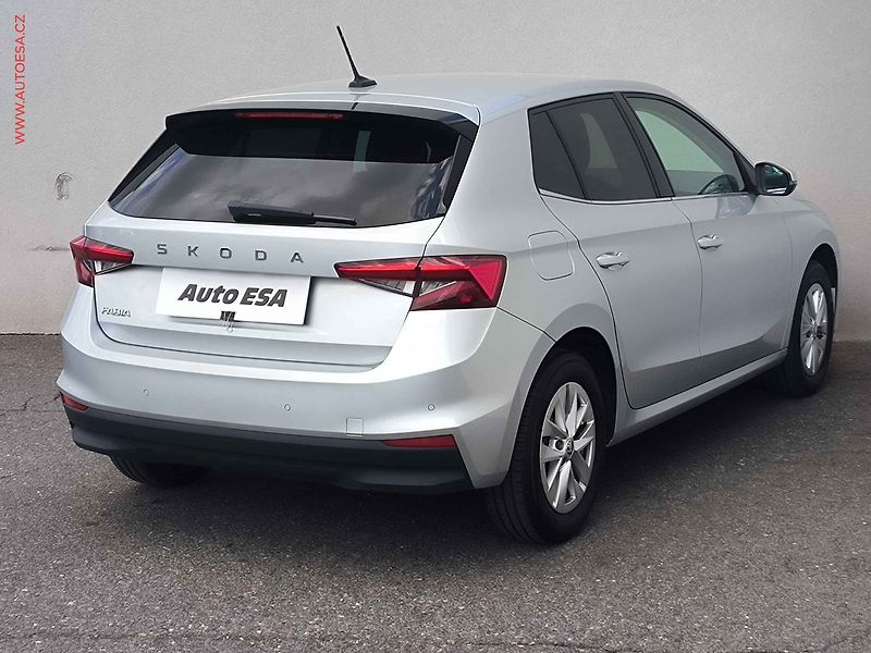 Škoda Fabia (2024) 1.0 TSi, ČR, DSG, LED, park - fotka 4 z 28