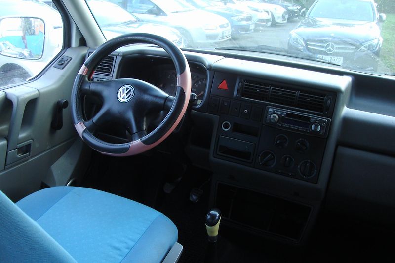 Volkswagen Transporter (2000) T4,2.5 TDi,ČR,Nová STK 8/2028 - fotka 33 z 54