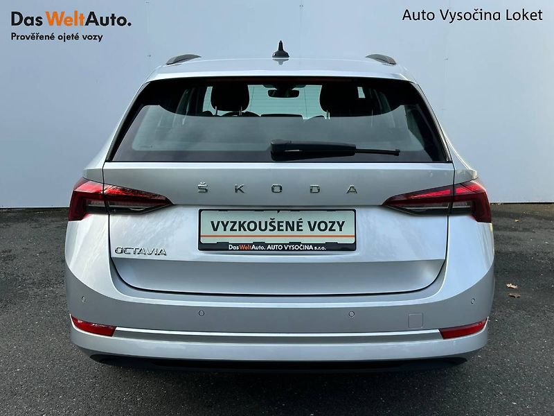 Škoda Octavia (2023) 2.0 TDI 110 kW LED - fotka 29 z 32