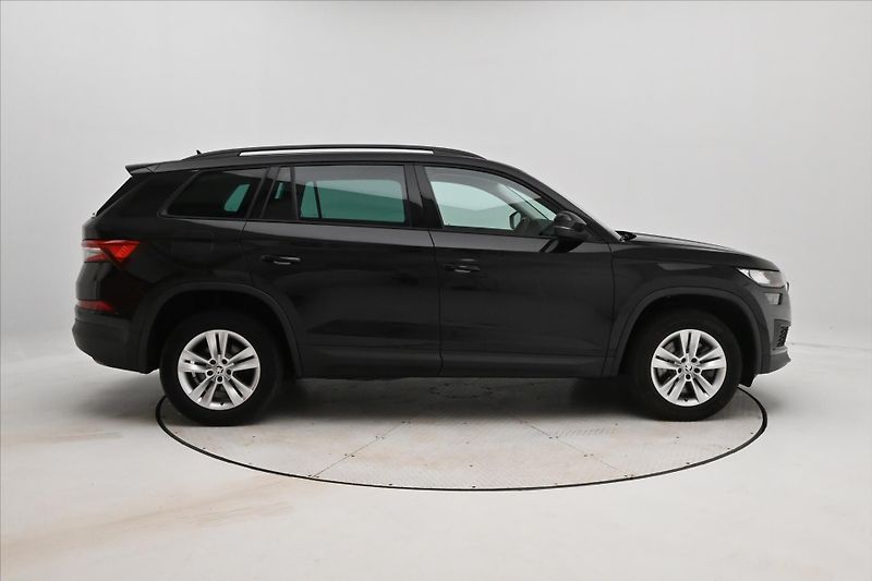 Škoda Kodiaq 2,0 TDI 110 kW DSG Ambition 7m - fotka 4 z 34