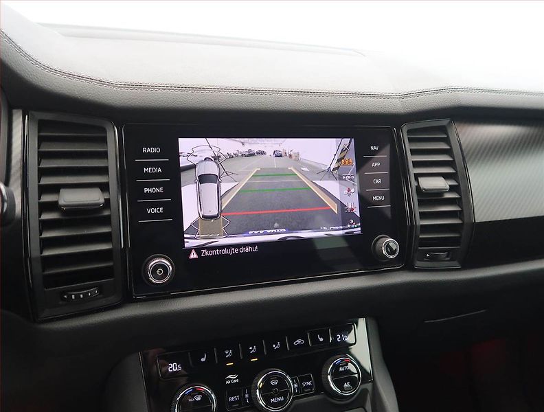 Škoda Kodiaq (2022) Sportline 1.5 TSI, digi klima - fotka 21 z 30