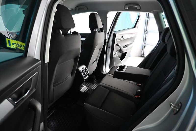 Škoda Karoq (2024) 2.0 4x4 DSG LED TOUR Virtual K - fotka 9 z 33