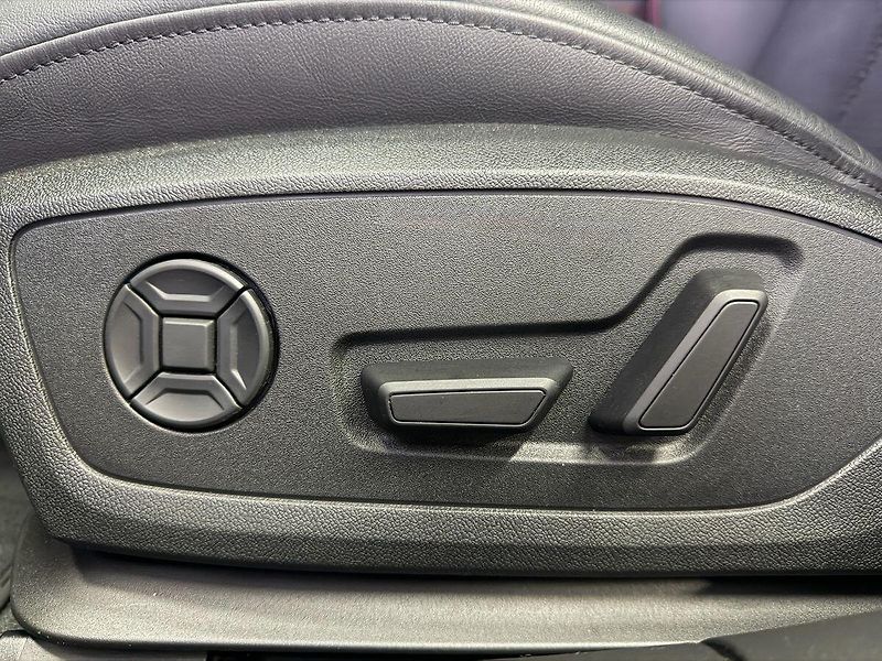 Audi A7 50TDI QUATTRO S-LINE, MATRIX, - fotka 25 z 31