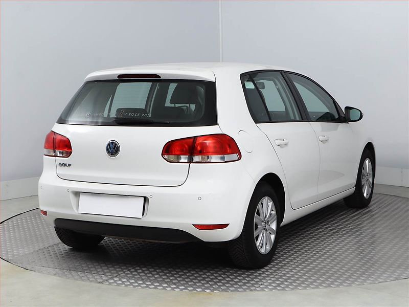 Volkswagen Golf (2012) 1.2 TSI, Tempomat - fotka 5 z 14