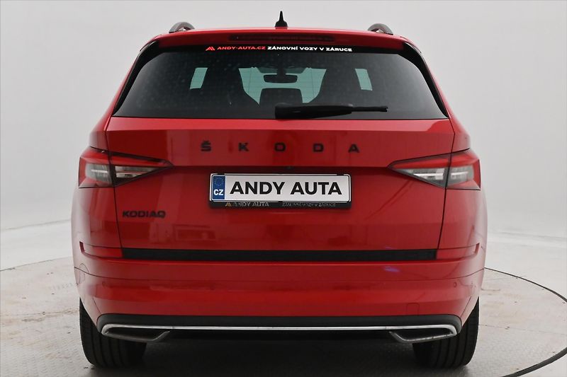 Škoda Kodiaq 1,5 TSI 110kW Sportline Busine - fotka 6 z 31