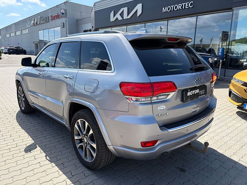 Jeep Grand Cherokee - fotka 4 z 10