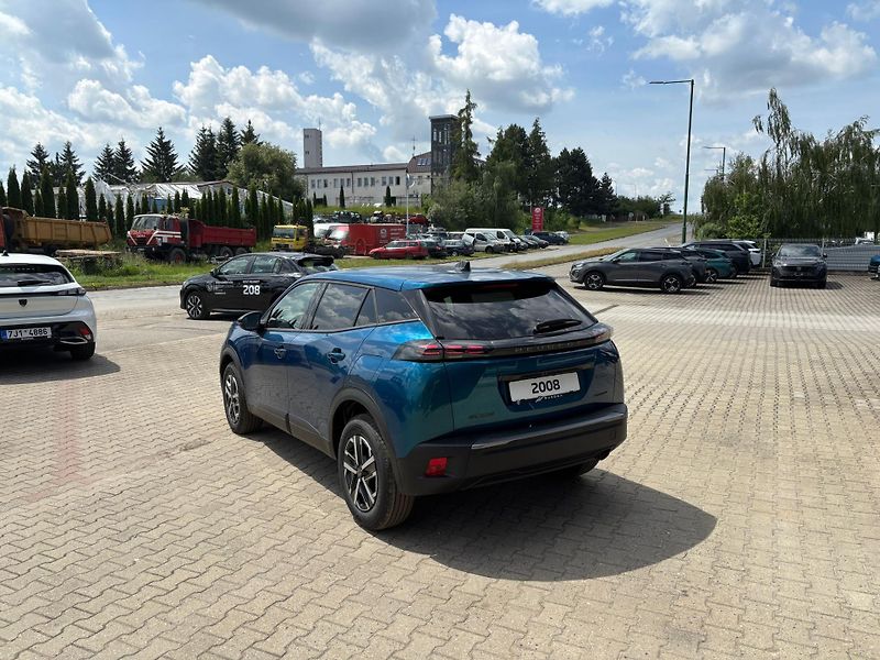Peugeot 2008 (2026) BUSINESS Hybrid 110 e-DCS - fotka 5 z 22