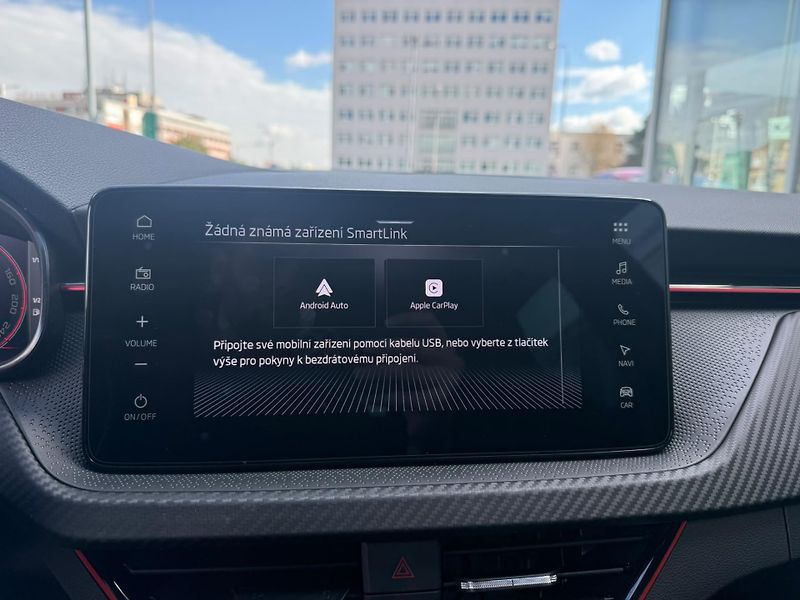 Škoda Kamiq Monte Carlo 1.5 TSI 110kw DSG - fotka 16 z 27