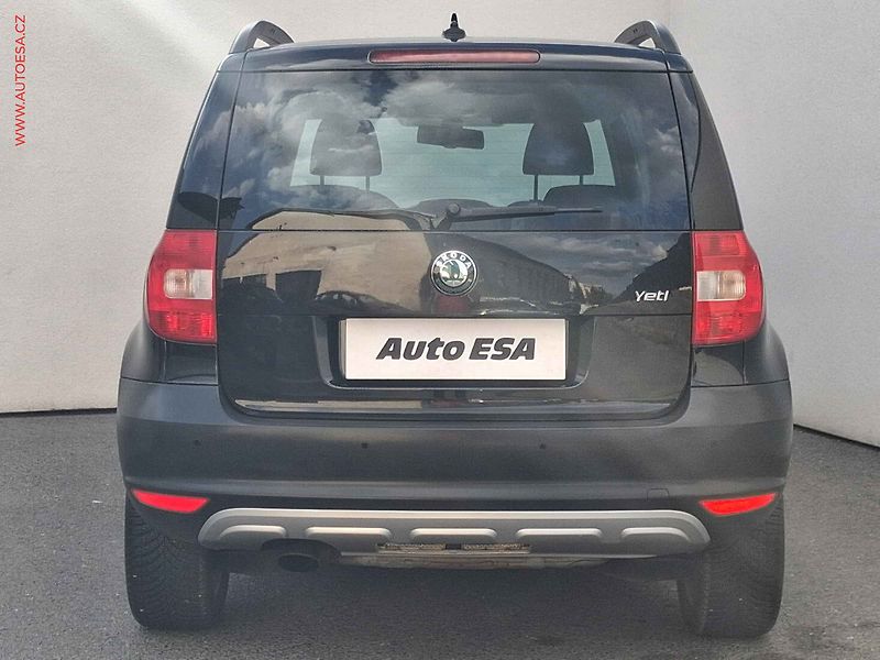 Škoda Yeti (2013) 1.2 TSi, Ambition, DSG, TZ - fotka 5 z 18
