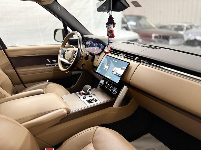 Land Rover Range Rover (2022) 3.0 D6H,FACELIFT ,TOP - fotka 33 z 55