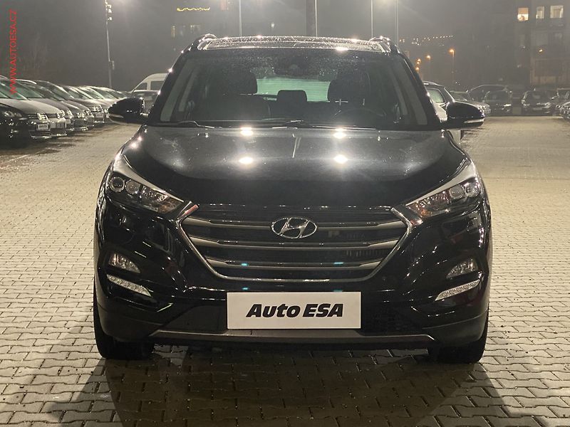 Hyundai Tucson (2016) 2.0 CRDi 4WD, Premium, AT - fotka 2 z 21
