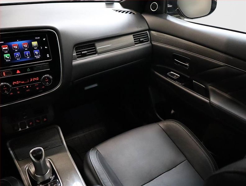 Mitsubishi Outlander (2019) 2.4 PHEV - fotka 8 z 22