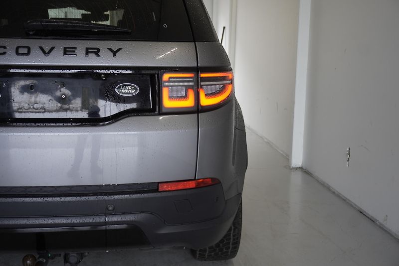 Land Rover Discovery Sport 2.0 D 134 kW 4x4 AUTOMAT  - fotka 10 z 31