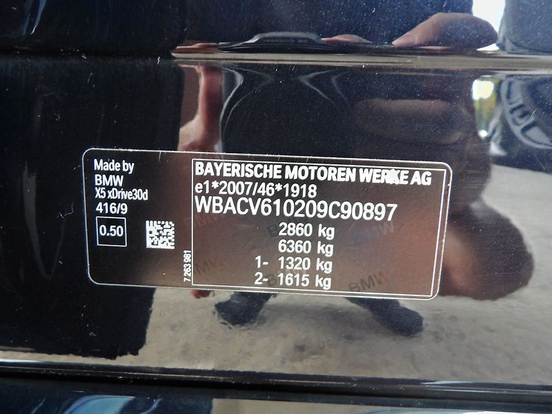 BMW X5 3.0d xDrive Mpaket Tažné DPH - fotka 32 z 32