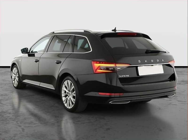 Škoda Superb (2023) Laurin&Klement 2.0 TDI - fotka 4 z 20