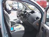 Renault Kangoo (2008) 1.6i 16V, závěs - náhled 17