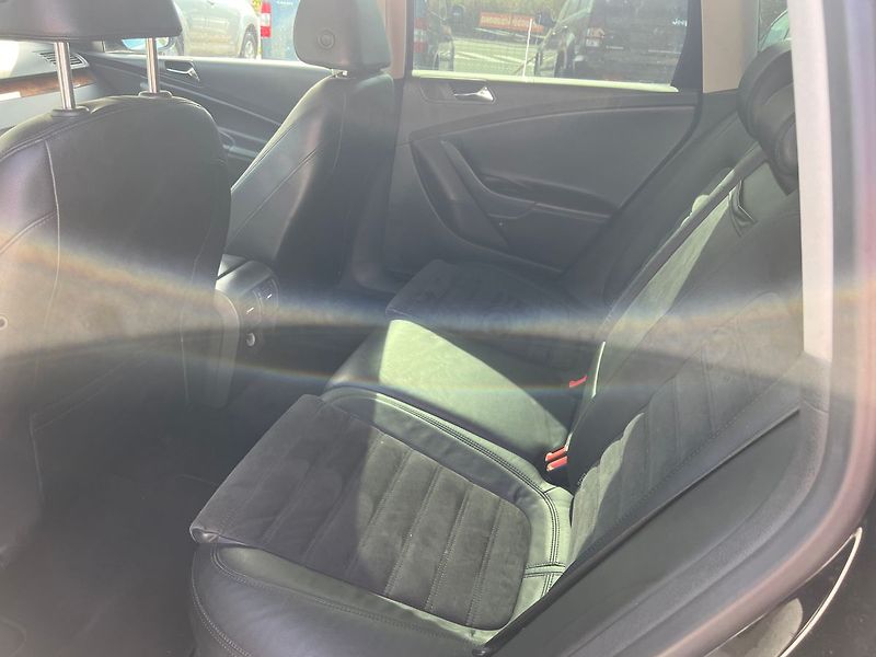 Volkswagen Passat 1.4 TSi - fotka 11 z 15