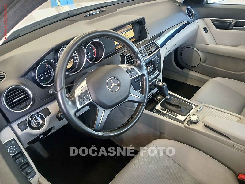 Mercedes-Benz Třídy C (2012) C 250 CDi 4Mat, 1.maj,ČR, AT - fotka 3 z 3